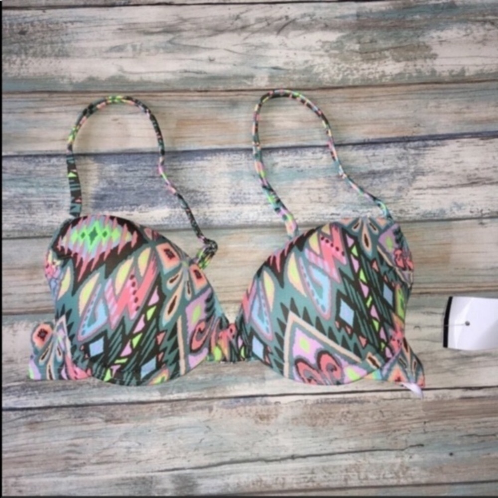 Xhilaration Green Push Up Bikini Top - Picture 2 of 6